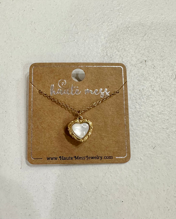 Thick Heart Pendant Necklace